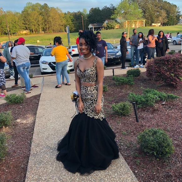 Black And Gold Prom Dress - Picture 4 of 4